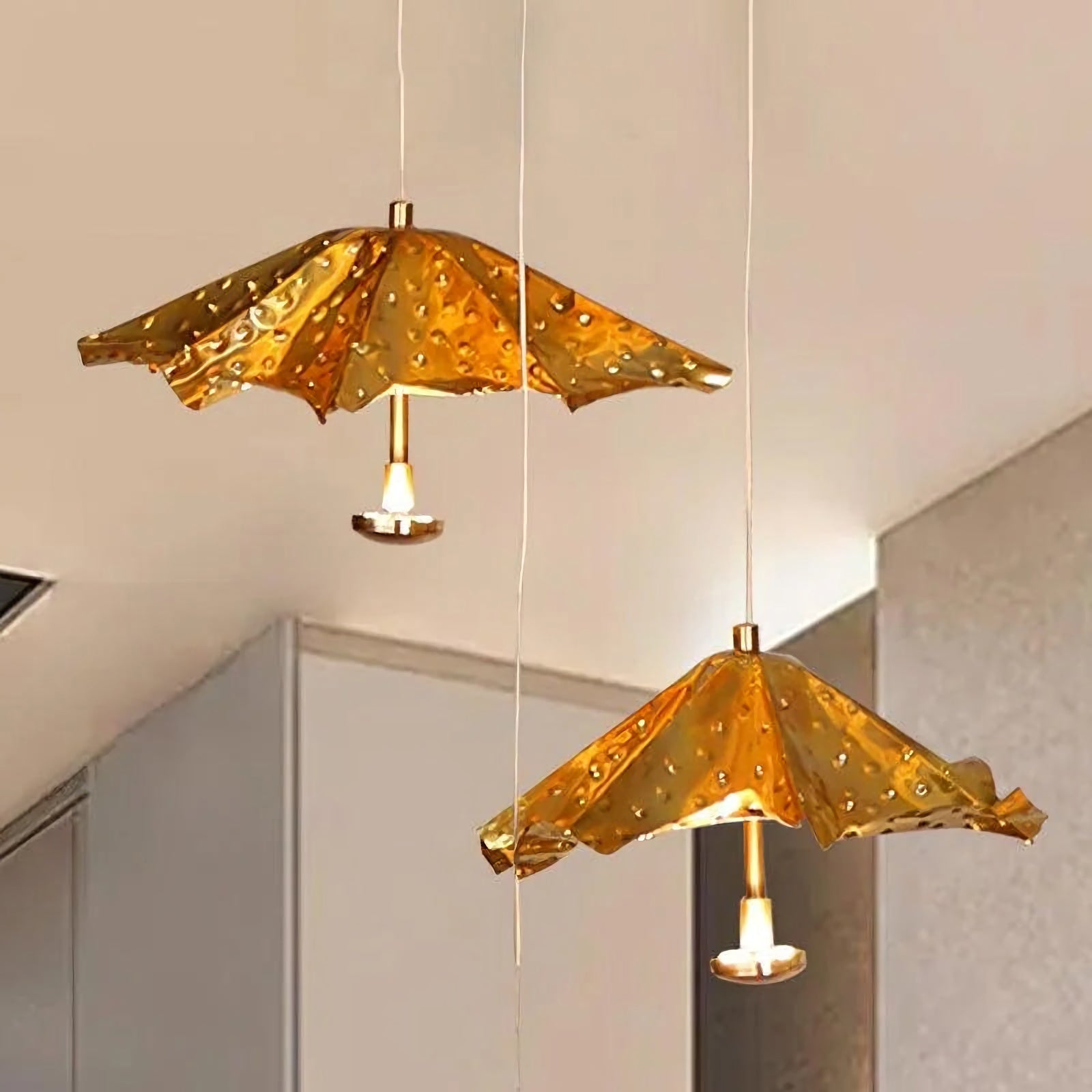 Modern Livra Chandelier