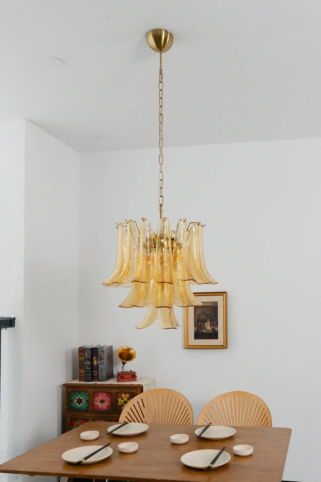 Auriane Pebbled Champagne Glass Chandelier