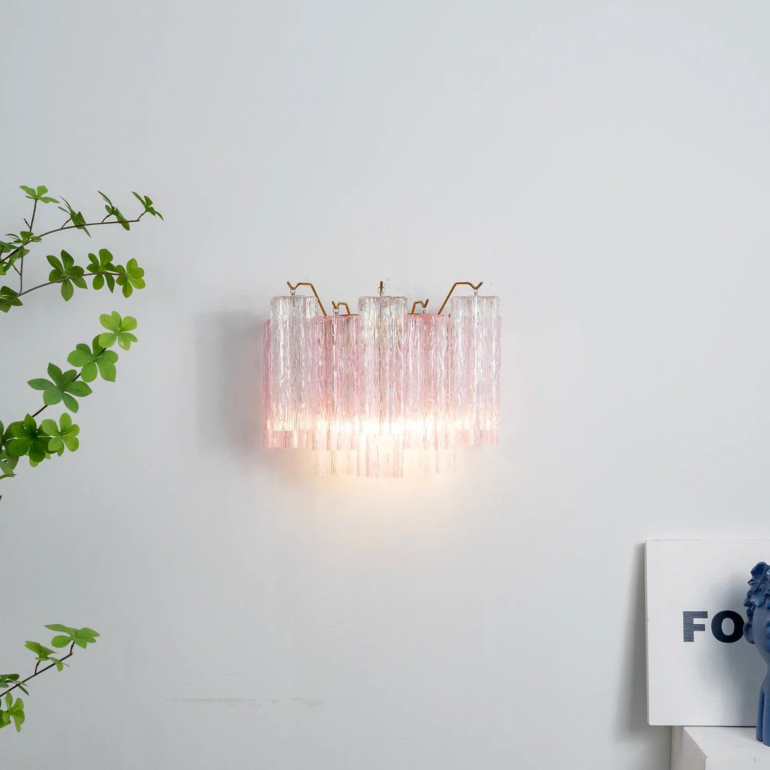 Pink Ice Star-Shaped Glass Tube Wall Light